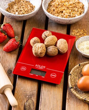 Ваги кухонні Adler AD 3138 red - Червоні ваги для яскравості на кухні