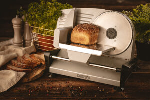 Тонкі нарізки від Слайсер Camry CR 4702: смачно і якісно