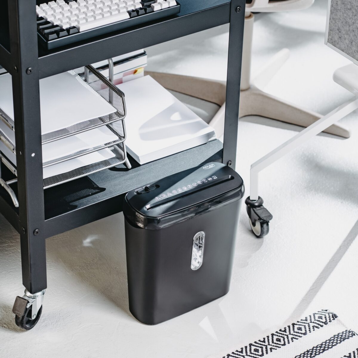 Знищувач документів паперу А4 Шредер Adler AD 1039