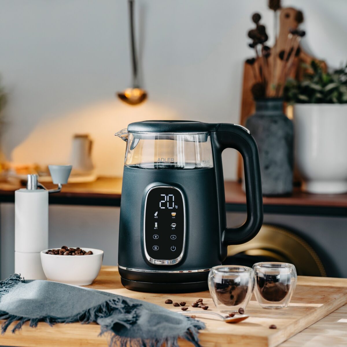 Скляний електричний чайник Adler AD 1305 LED 1.7л 2200Вт 40°C-100°C white silver