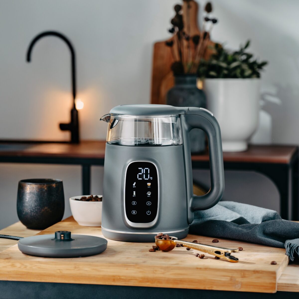 Скляний електричний чайник Adler AD 1305 LED 1.7л 2200Вт 40°C-100°C grey