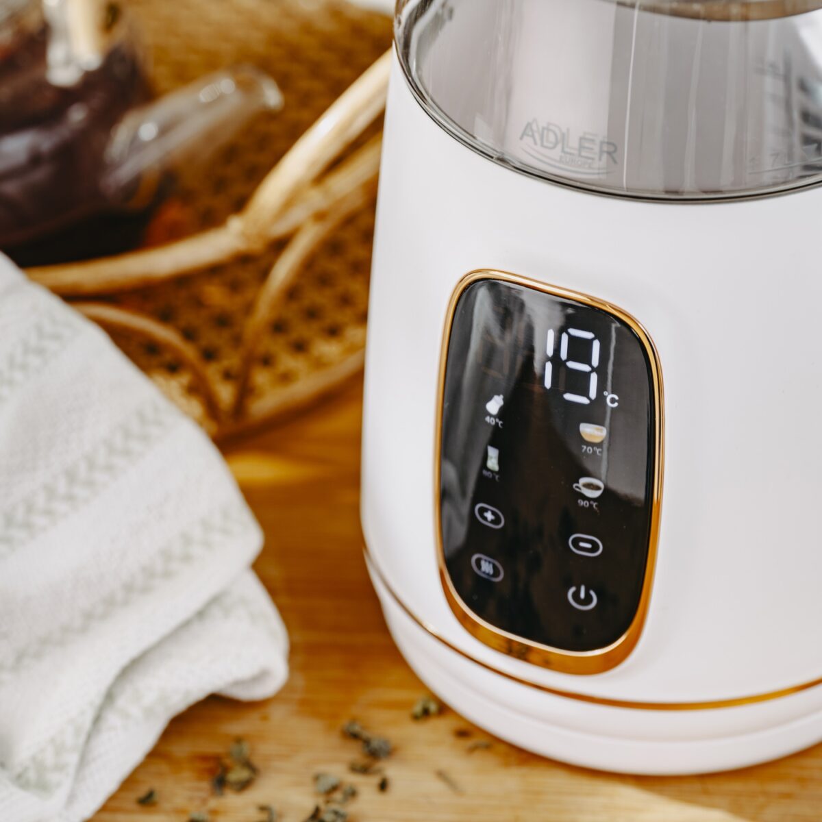 Скляний електричний чайник Adler AD 1305 LED 1.7л 2200Вт 40°C-100°C white gold