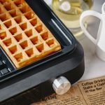 Вафельниця Adler AD 3087 LED 2200Вт для приготування хрустких і золотистих вафель