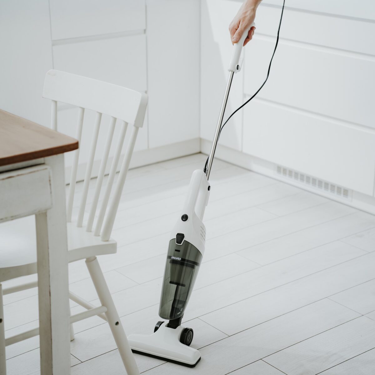 Ручний пилосос Mesko MS 7071 800W Контейнер 1L