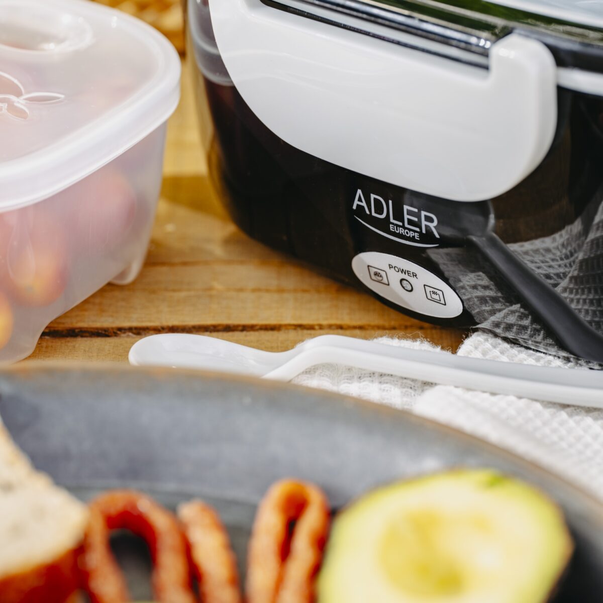 Харчовий контейнер Adler AD 4521 з термосумкою 5 літрів для автомобіля та дому (12V / 230V)