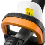 Електричні ножиці до живоплоту паркану із кущів і гілок дерев Adler AD 6814 з довжиною леза 61 см та лазерними лезами