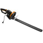 Електричні ножиці до живоплоту паркану із кущів і гілок дерев Adler AD 6814 з довжиною леза 61 см та лазерними лезами