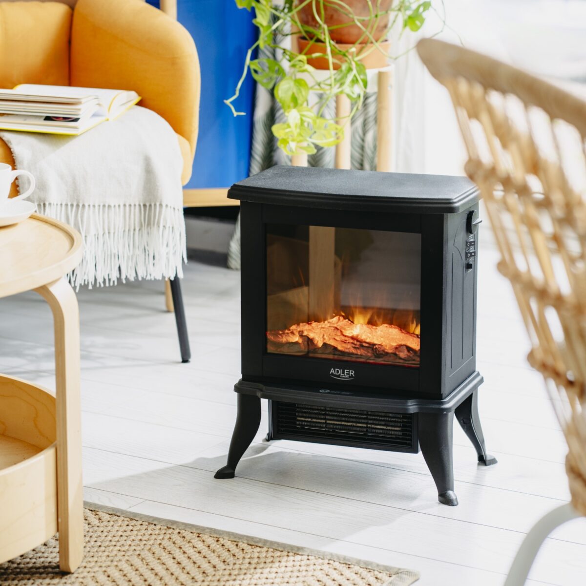 Електричний камін Adler AD 7754: Затишок та тепло з 3D-ефектом полум’я