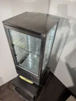 Настільна холодильна вітрина Bartscher RT 78B 8 LED 0.18кВт 220В 78л