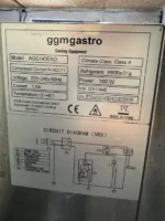 Настільна холодильна вітрина саладетта GGM Gastro AGG143ND 220В 110Вт 40л