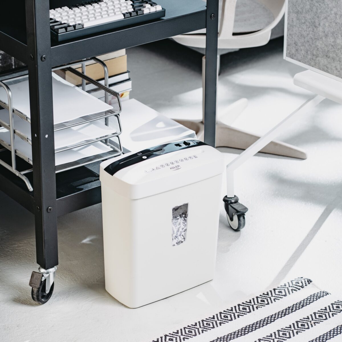 Знищувач паперу шредер документів і дисків Adler AD 1037 White