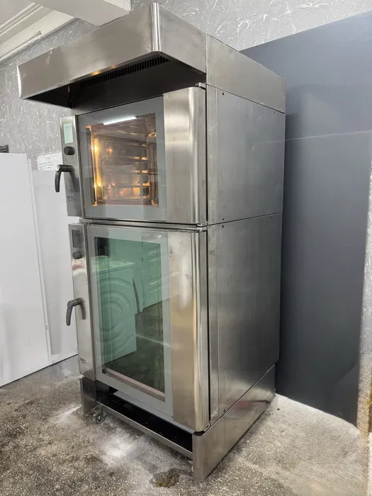 Пароконвектомат Wiesheu B8-E2 + B4-E2 з рекуператором: професійна пекарська піч для пекарні та кафе