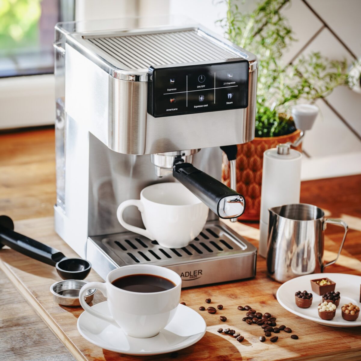 Кавоварка компресійна 5-в-1 Adler AD 4390 термоблок 20 бар PID спінювач молока