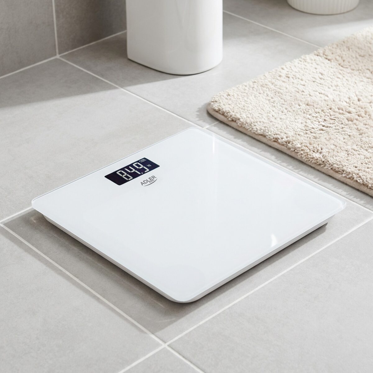 Вага підлогова акумуляторна USB Adler AD 8194 white 180 kg